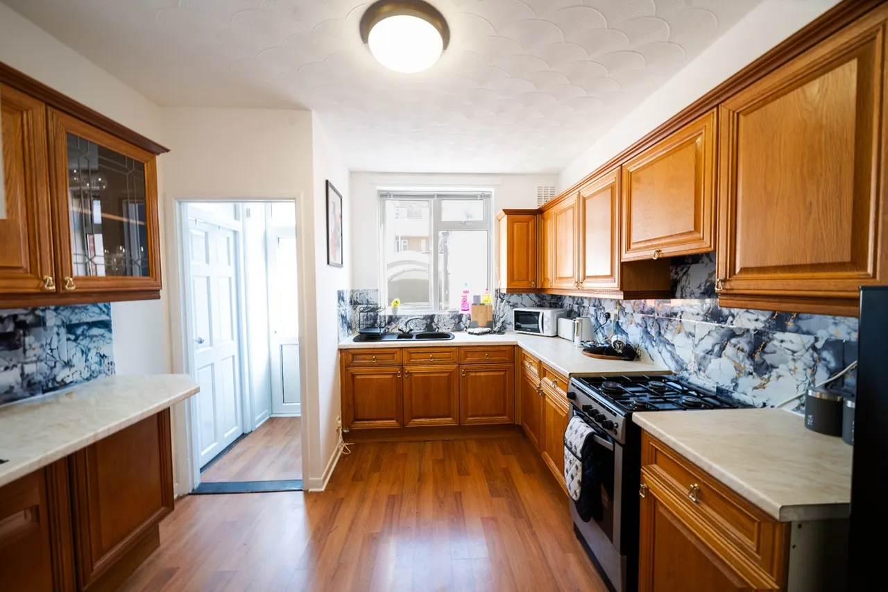 Curzon Howe Road, Portsmouth, PO1, photo 9