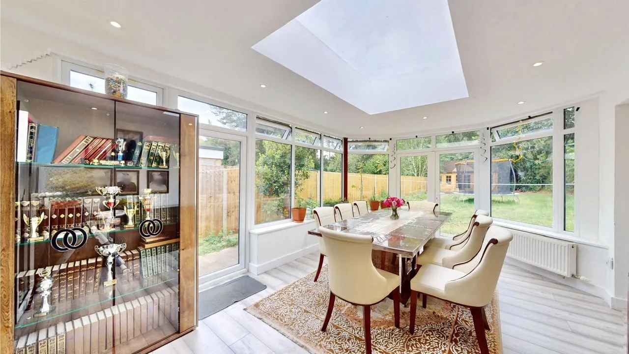 Oriental Road, Woking, GU22, photo 13