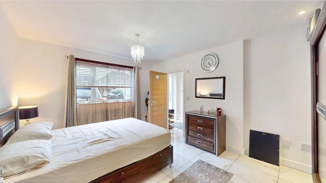 Oriental Road, Woking, GU22, photo 30