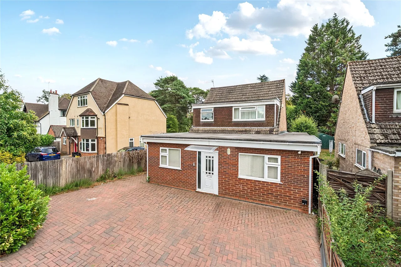 Oriental Road, Woking, GU22, photo 37