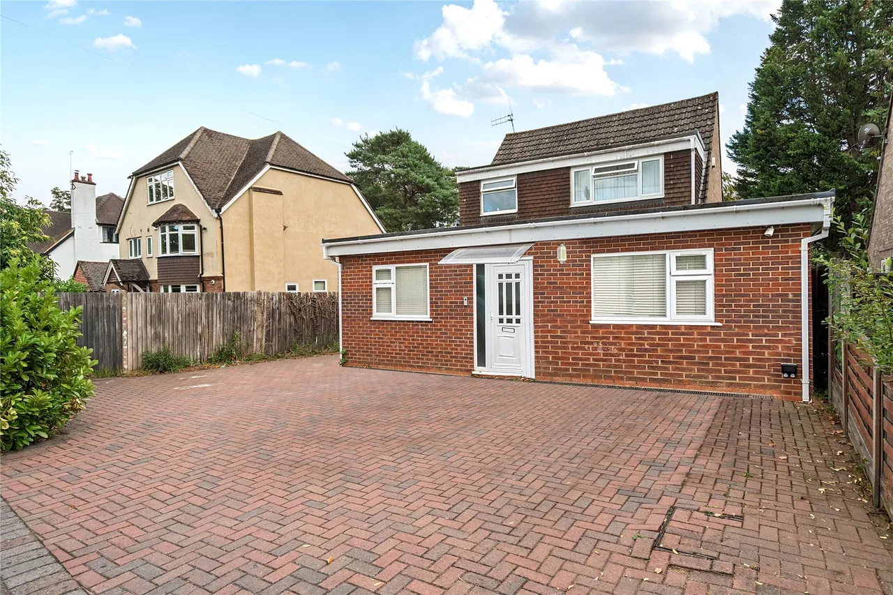 Oriental Road, Woking, GU22, photo 38