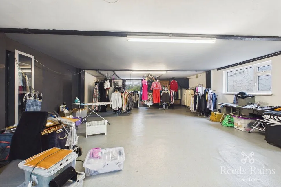 High Street, St. Asaph, LL17, photo 17