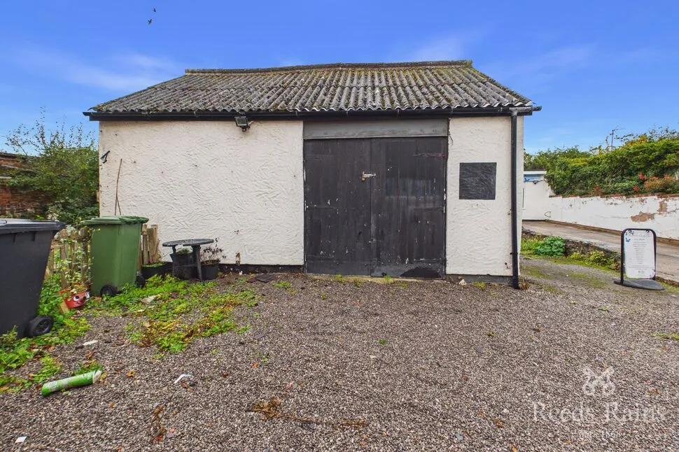 High Street, St. Asaph, LL17, photo 14