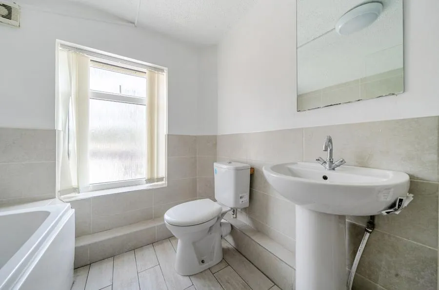 Cherry Road, Chester, CH3, photo 15