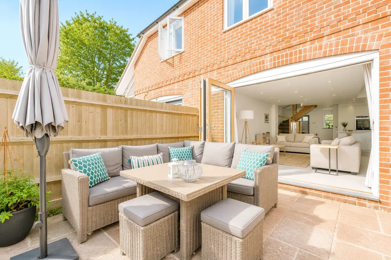 Hook Road, North Warnborough, RG29, photo 5