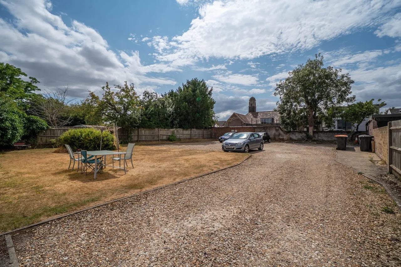 Icknield Street, Dunstable, photo 4