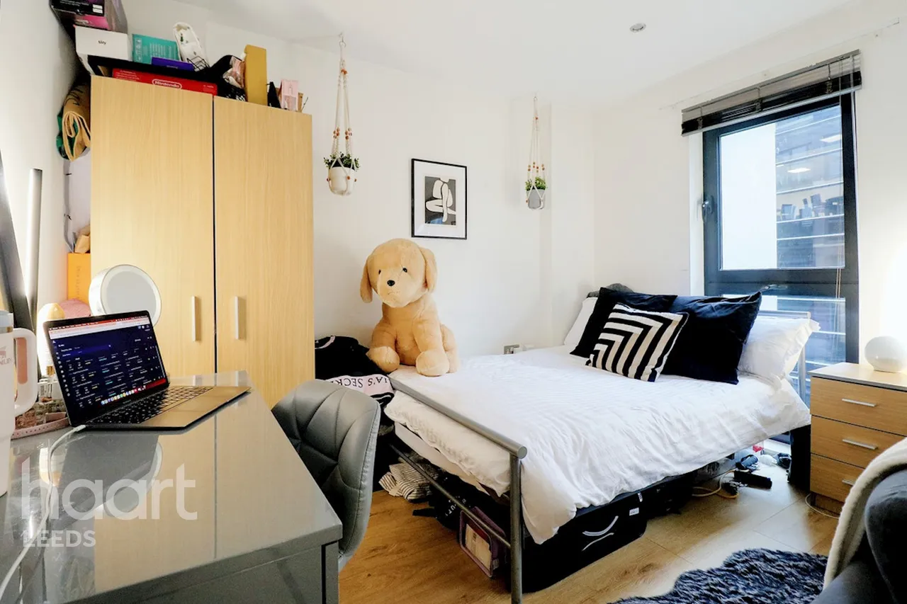 Waterloo Street, Leeds, LS10, photo 4