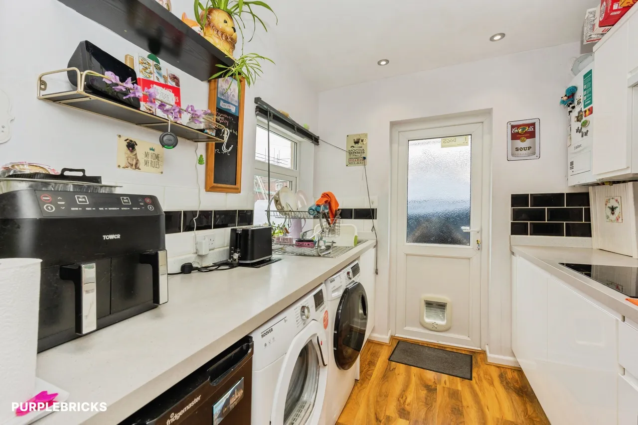 Torkington Street, Stockport, SK3, photo 7