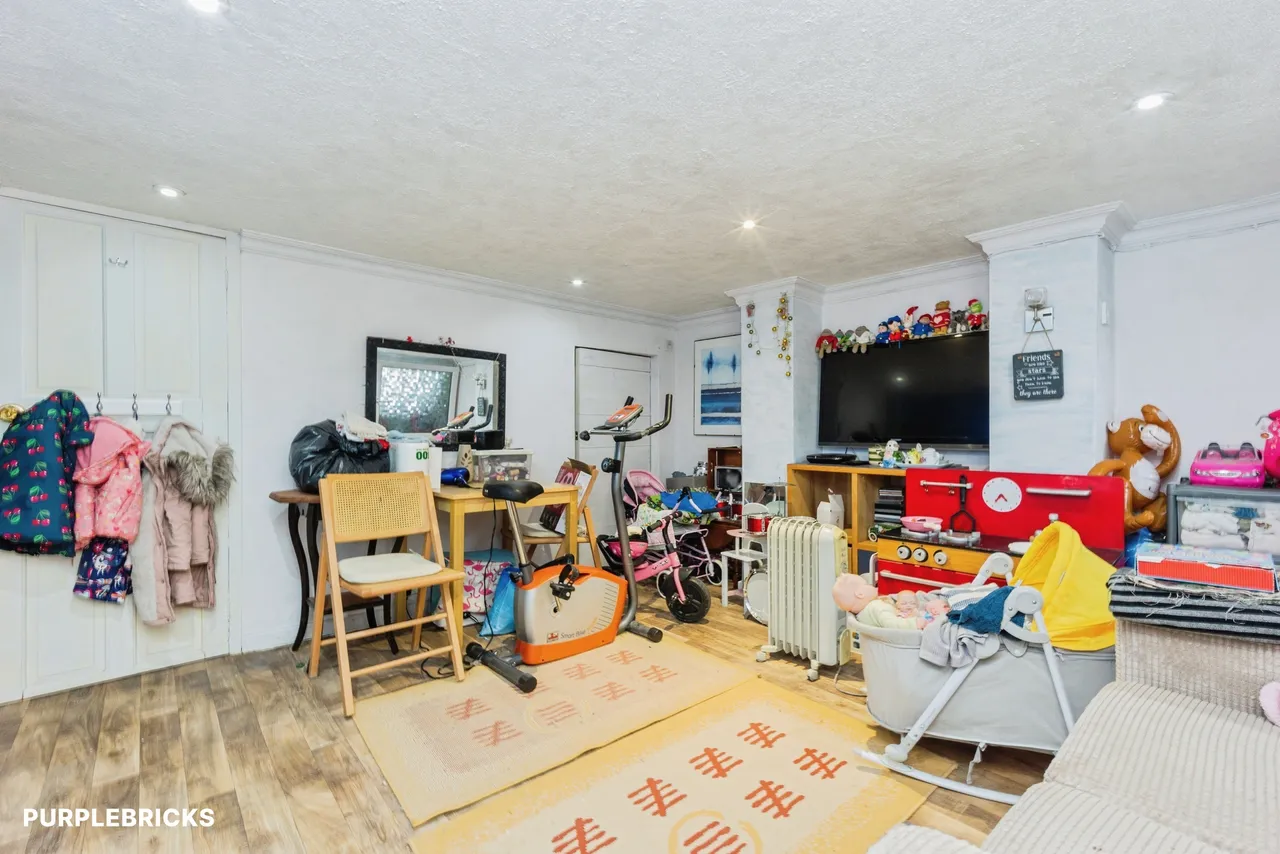 Torkington Street, Stockport, SK3, photo 22