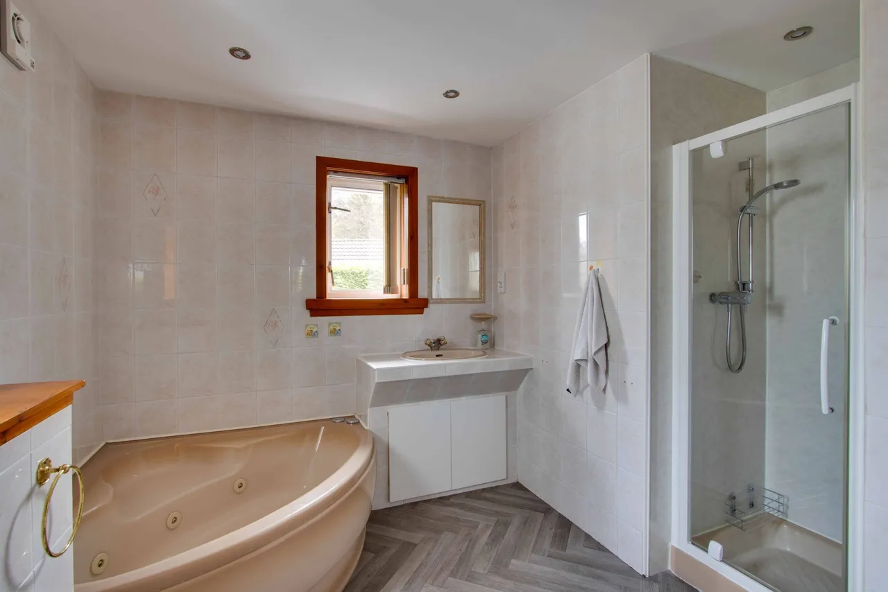 Elmgrove Park, Monikie, By Broughty Ferry, DD5 3QW, photo 13