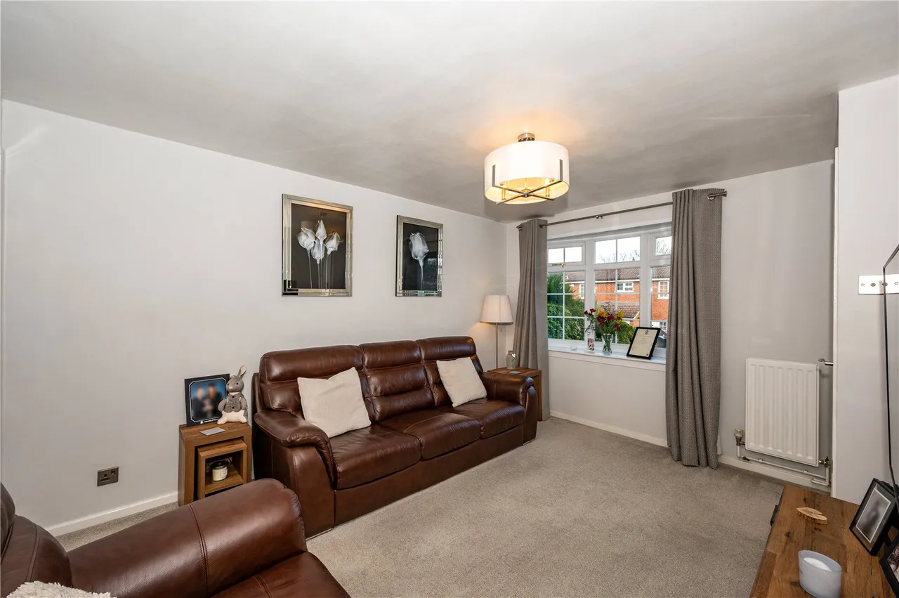 Stoneleigh Close, Oakenshaw South, Worcestershire, B98 7YW, photo 5