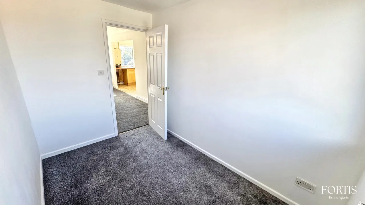 Tidenham Road, Cardiff, CF5, photo 10