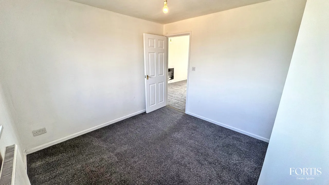 Tidenham Road, Cardiff, CF5, photo 8