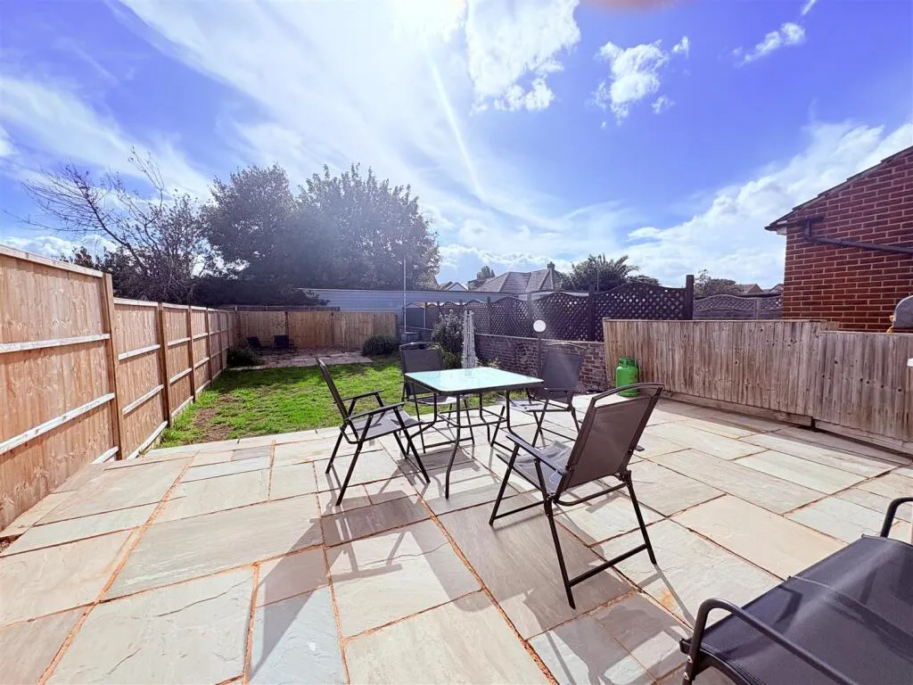Langstone Road, Portsmouth, PO3, photo 16