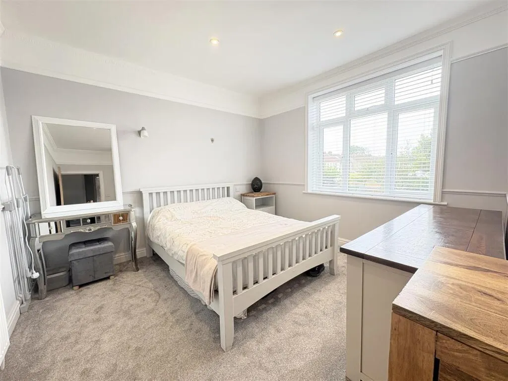 Langstone Road, Portsmouth, PO3, photo 10
