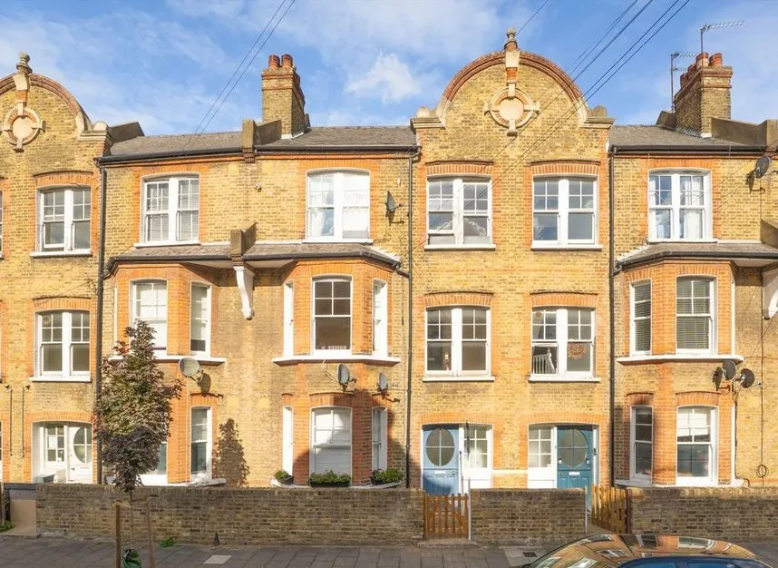 2 bed flat for sale, Cato Road, Clapham, SW4