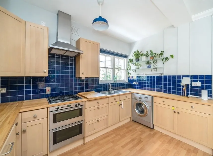 Cato Road, Clapham, SW4, photo 2