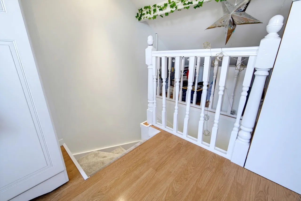 Mount Avenue, Huddersfield, HD3, photo 19