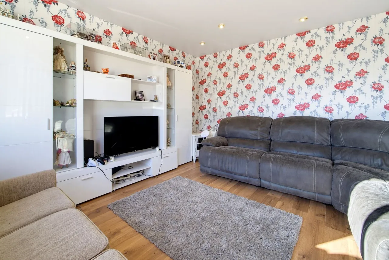 Mount Avenue, Huddersfield, HD3, photo 6