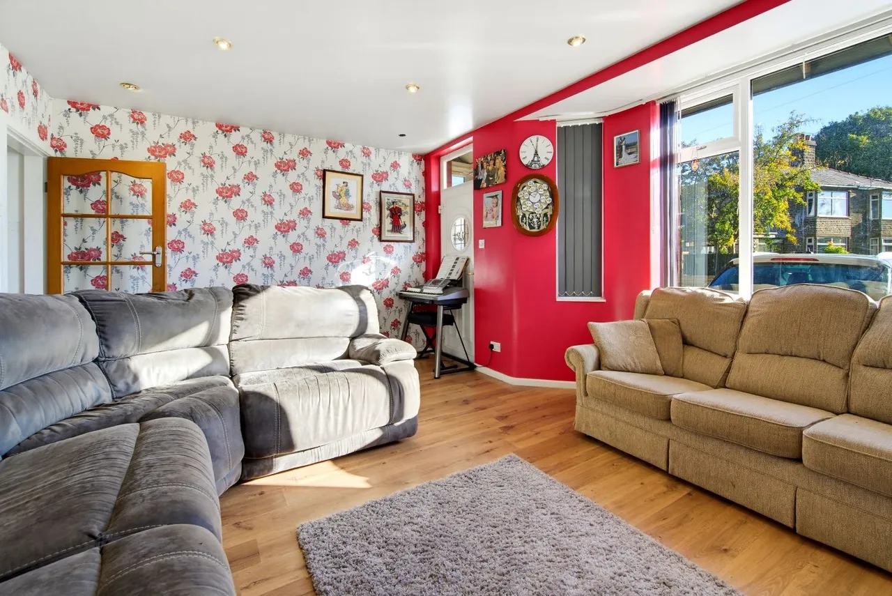 Mount Avenue, Huddersfield, HD3, photo 4