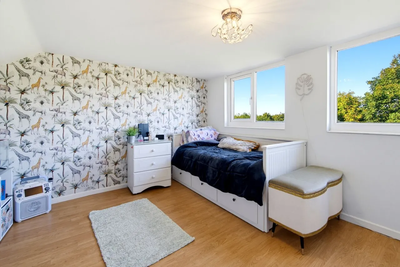 Mount Avenue, Huddersfield, HD3, photo 21