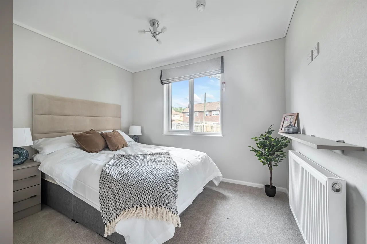 Wick Lane, Christchurch, BH6, photo 13
