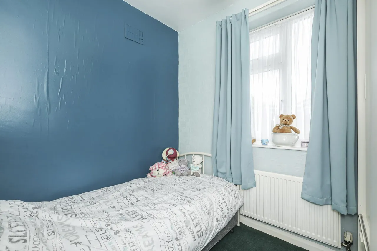 Dinnington Road, Worksop, S81, photo 17