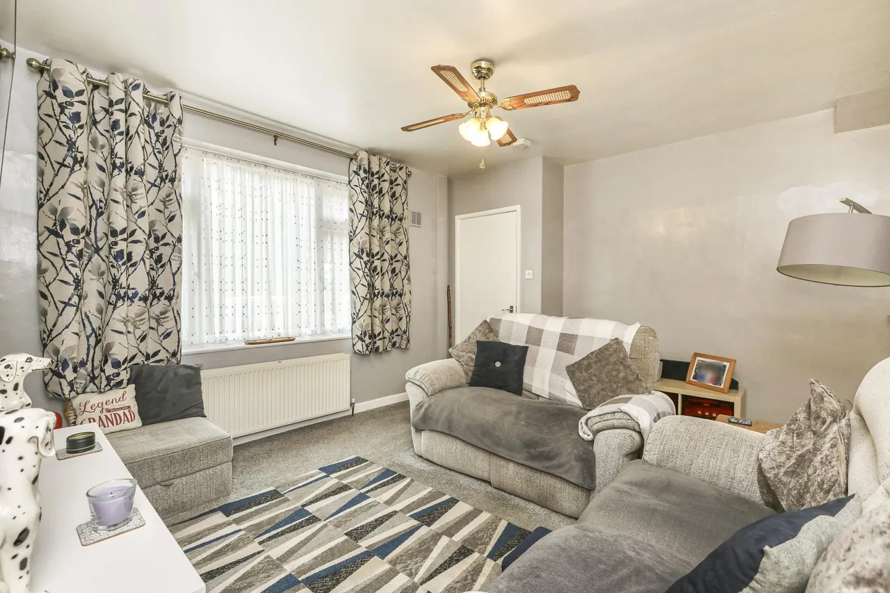 Dinnington Road, Worksop, S81, photo 2