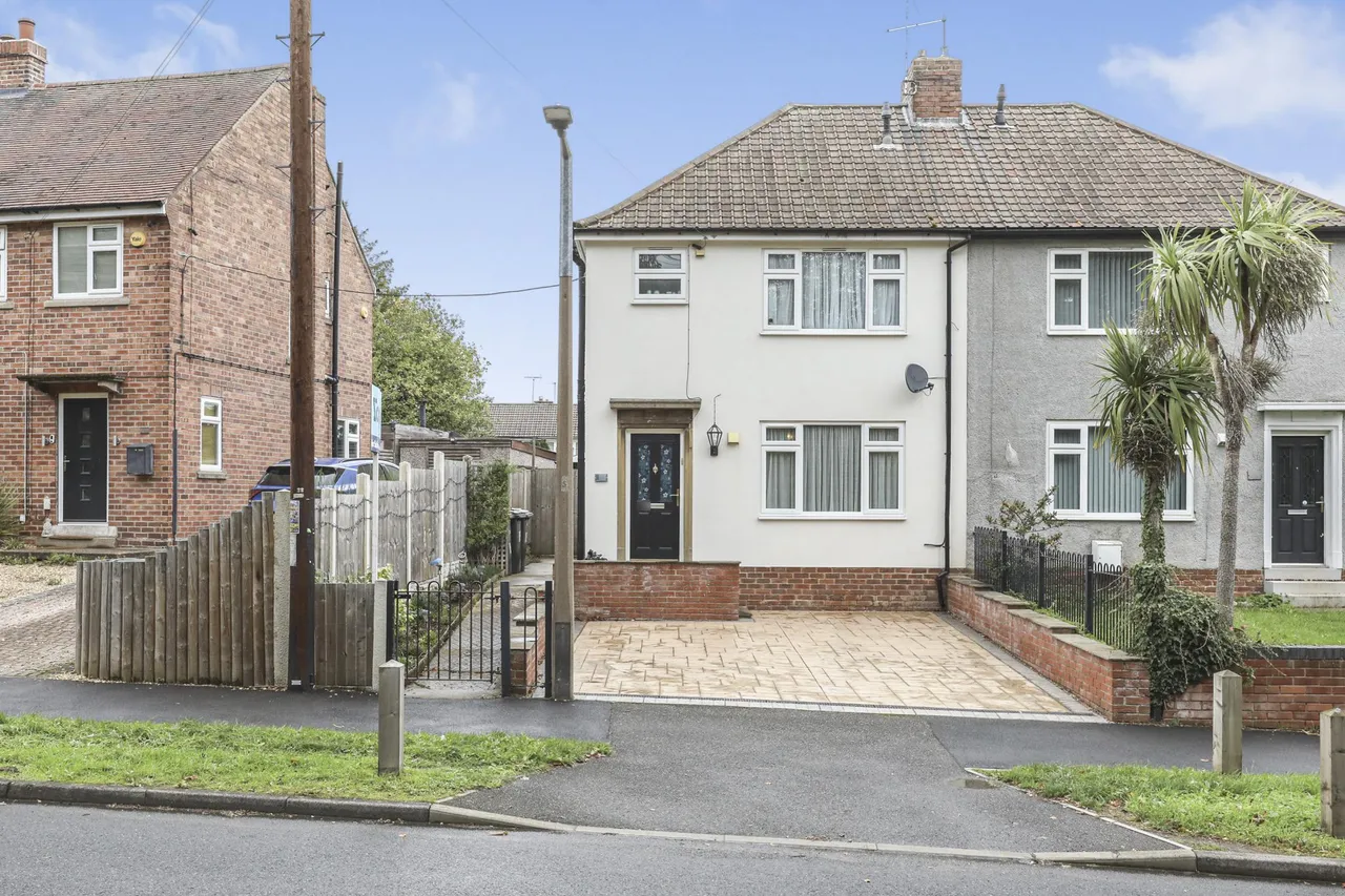 Dinnington Road, Worksop, S81, photo 24