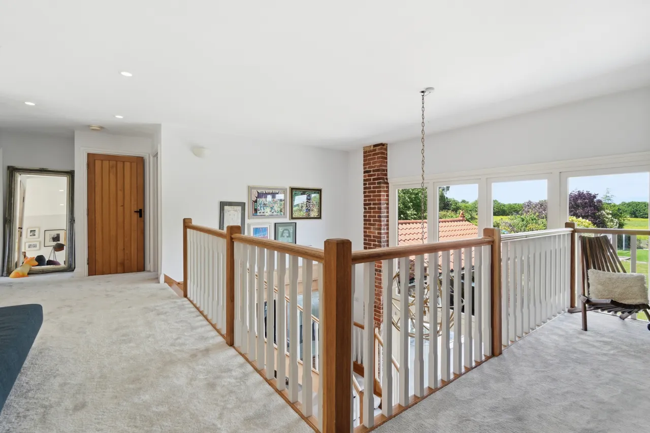 Burton Barns, Burton End, CM24, photo 18