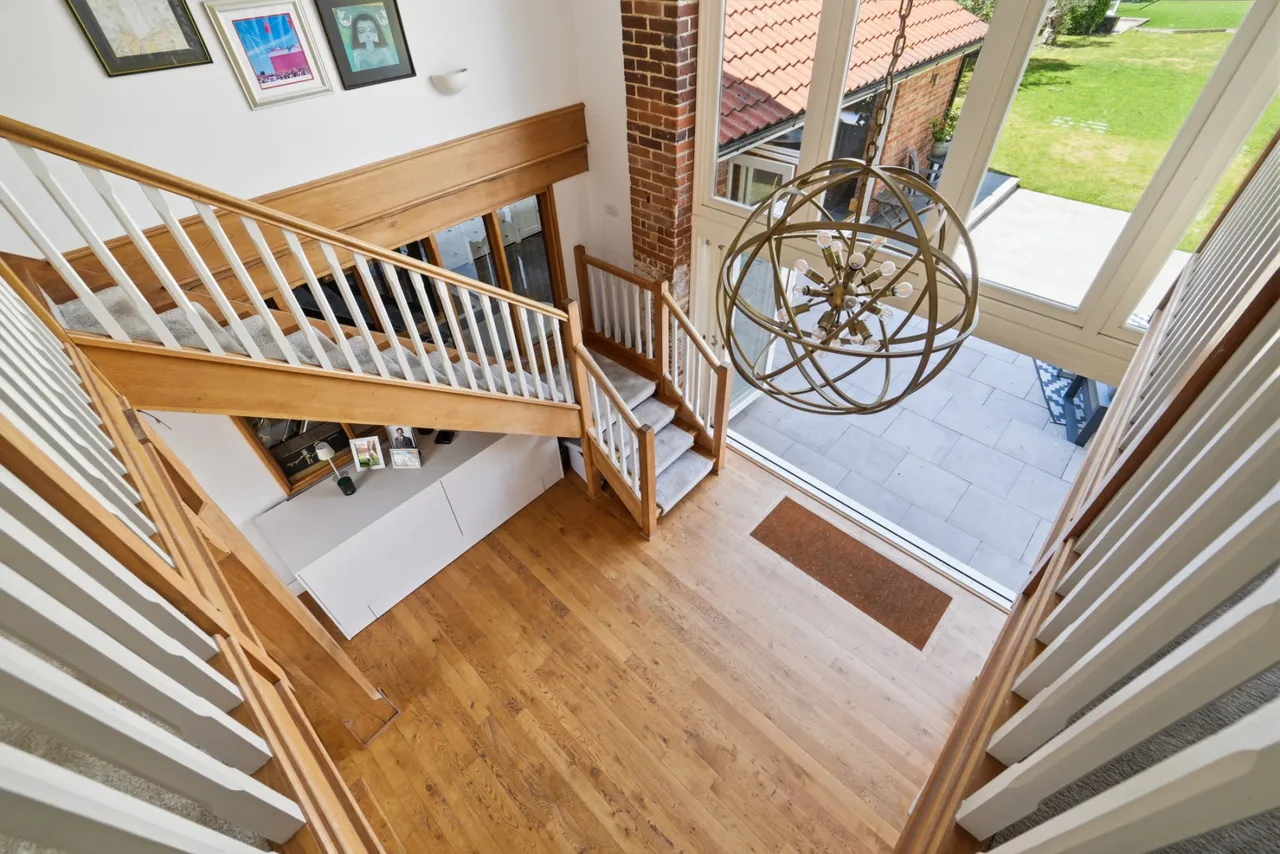Burton Barns, Burton End, CM24, photo 17