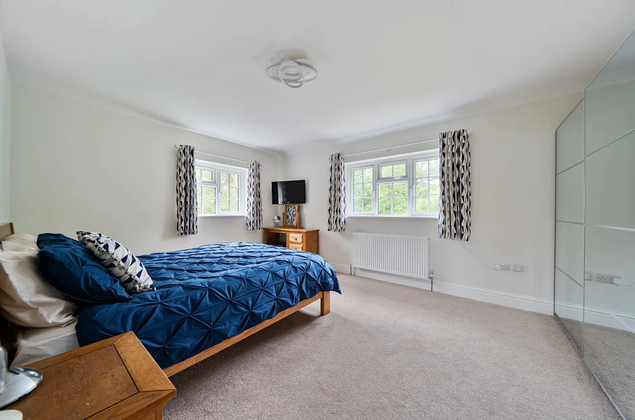 Wilderwick Road, East Grinstead, Surrey, RH19 3NS, photo 5