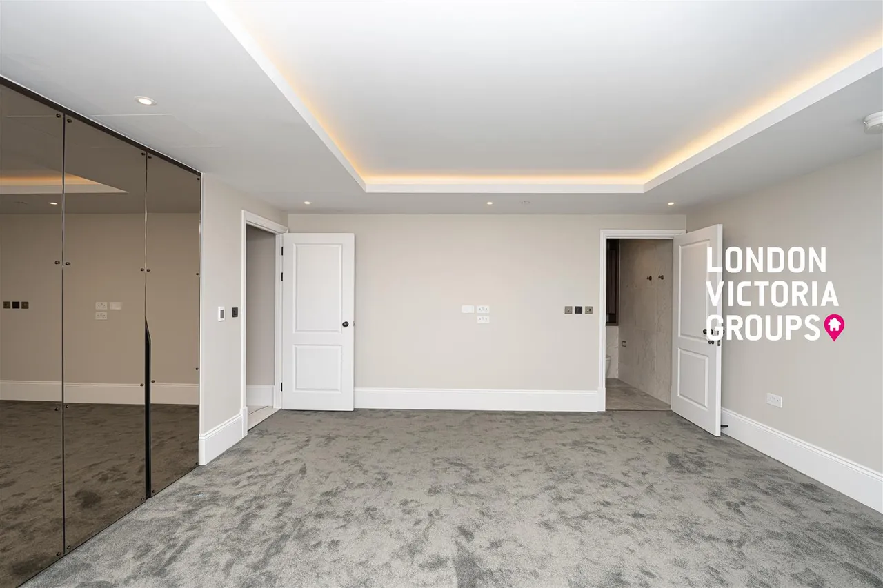 Distillery Road, London, photo 37