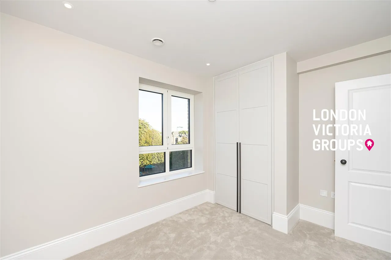 Distillery Road, London, photo 26