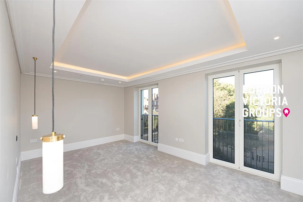 Distillery Road, London, photo 14