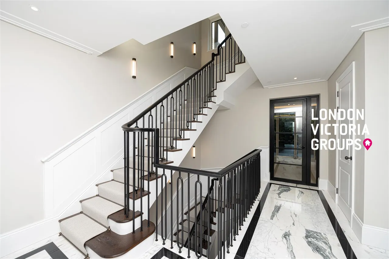 Distillery Road, London, photo 8
