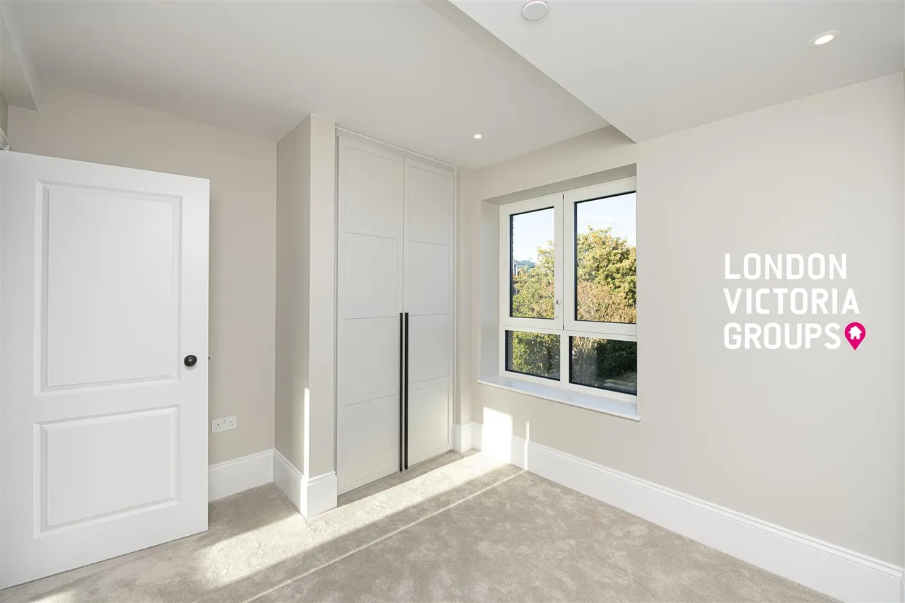 Distillery Road, London, photo 21