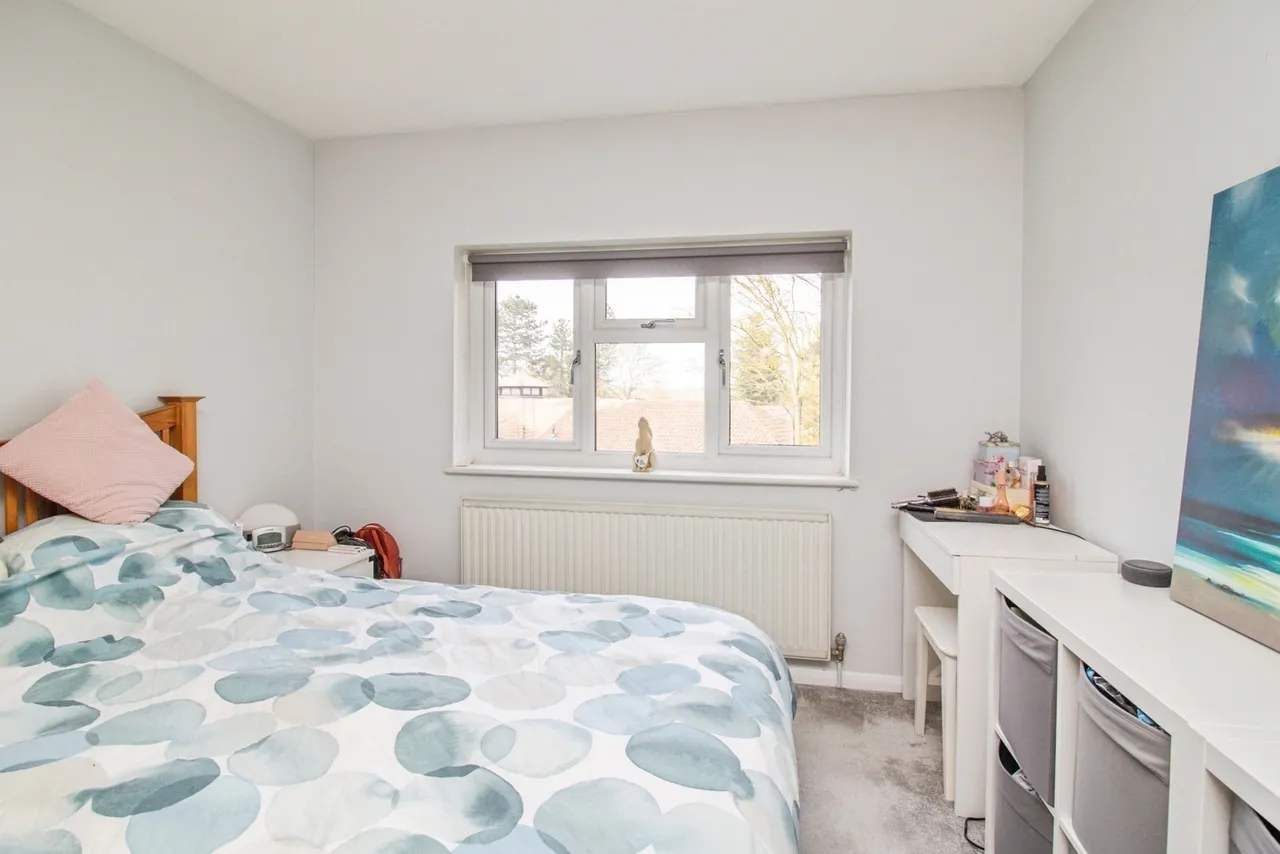 Oakley Gardens, Downhead Park, Milton Keynes, Buckinghamshire, MK15, photo 15