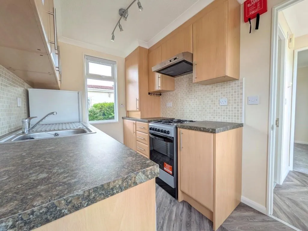Horsham Road, Beare Green, RH5, photo 3