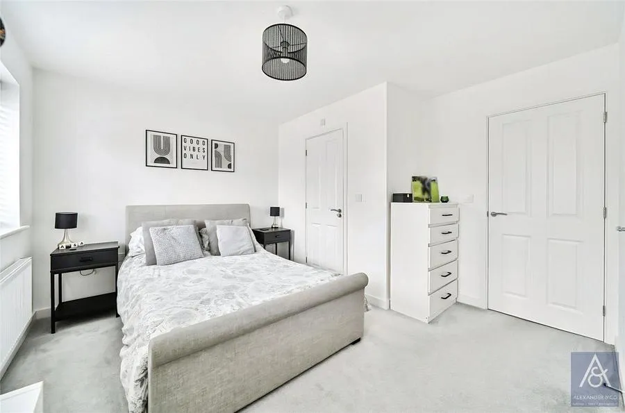 Homestead Lane, Steeple Claydon, MK18, photo 13