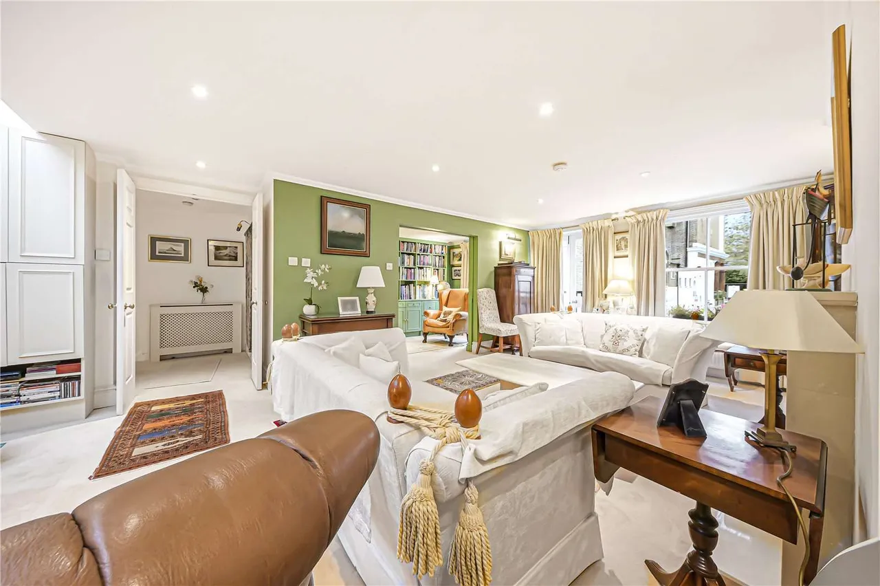 Elnathan Mews, London, W9 2JE, photo 2