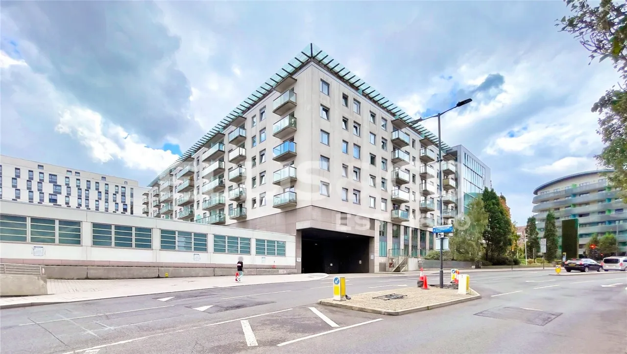 Empire Way, Wembley, HA9, photo 14