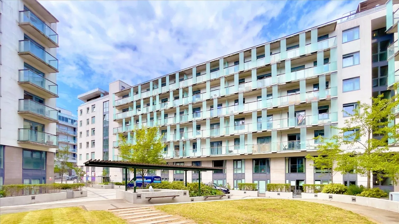 Empire Way, Wembley, HA9, photo 11