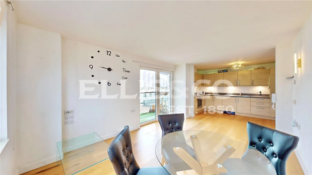 Empire Way, Wembley, HA9, photo 7