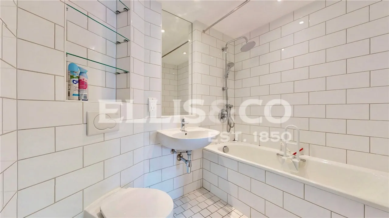 Empire Way, Wembley, HA9, photo 17