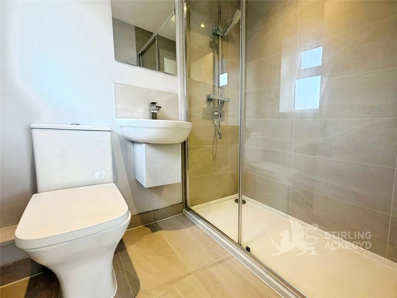 Applegarth Avenue, Guildford, GU2, photo 10