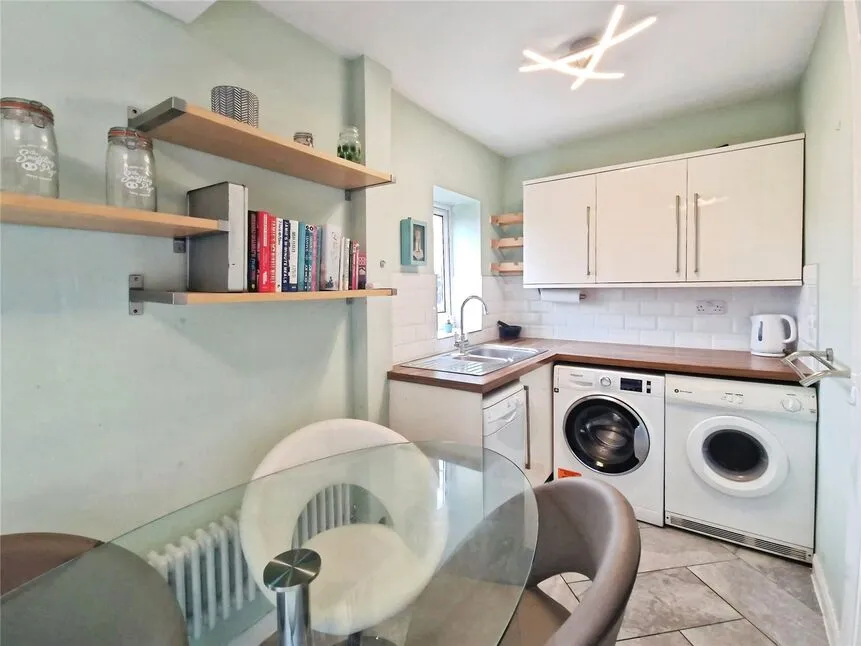 Malton Road, Worsley, M28, photo 13