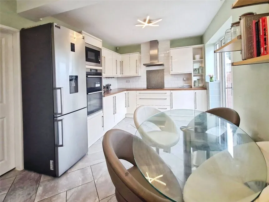 Malton Road, Worsley, M28, photo 3