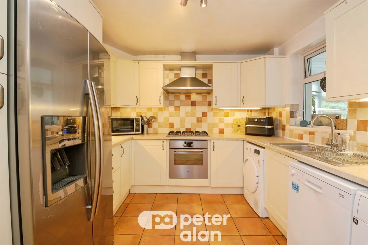 Oakfield Road, Cwmbran, NP44, photo 9