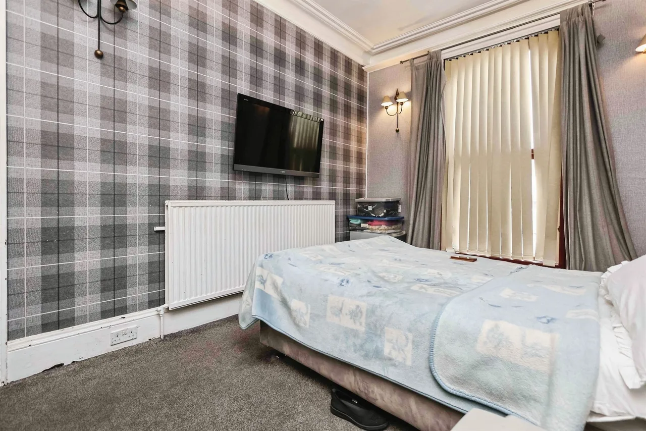 Victoria Road, Stechford, B33, photo 15